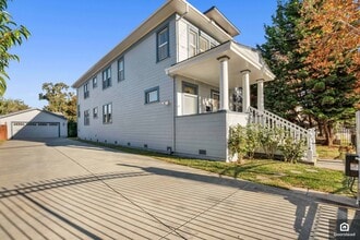 114 N 17th St in San Jose, CA - Foto de edificio - Building Photo