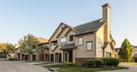 The Manor Homes of Arborwalk Apartments in Lee's Summit, MO - Building Photo - Building Photo