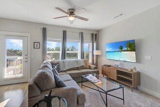 25500 Westheimer Pkwy in Katy, TX - Foto de edificio - Building Photo