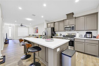 25 Xavier Ave in McAllen, TX - Building Photo - Building Photo