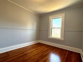 732 Brooks St in Bridgeport, CT - Building Photo - Building Photo