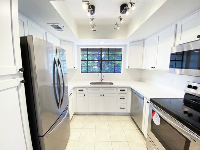 5950 N 78th St in Scottsdale, AZ - Foto de edificio - Building Photo