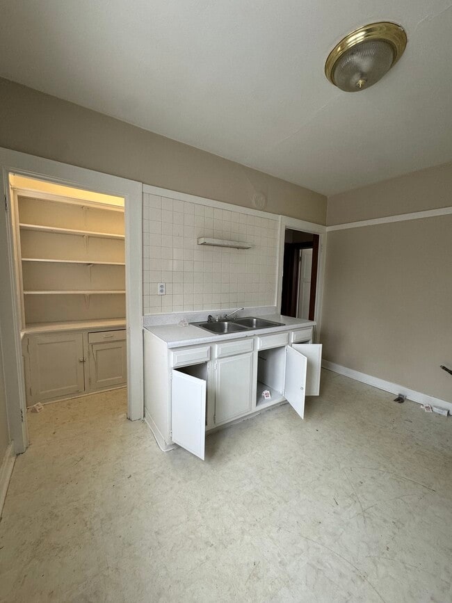 2972 N 51st St in Milwaukee, WI - Building Photo - Building Photo