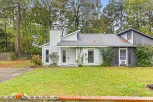 1629 RaceTrack Rd in New Bern, NC - Building Photo