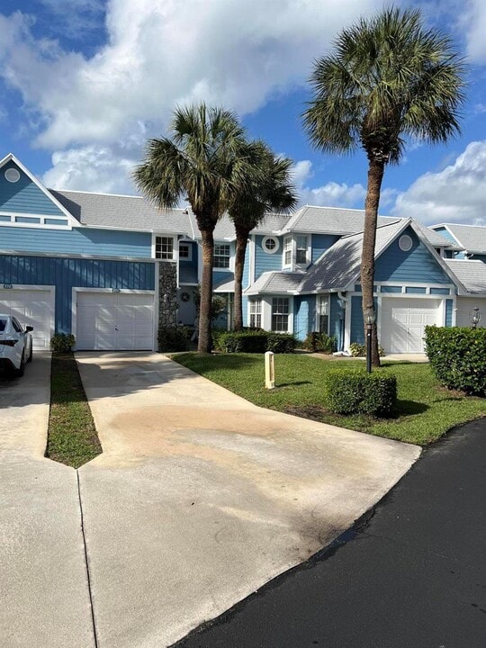 809 Ocean Dunes Cir in Jupiter, FL - Building Photo