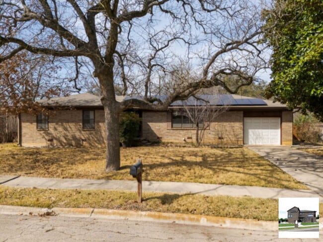 204 Oak St in Copperas Cove, TX - Building Photo - Building Photo