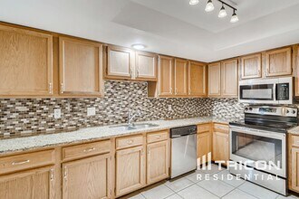 1423 La Paloma Cir in Winter Springs, FL - Building Photo - Building Photo