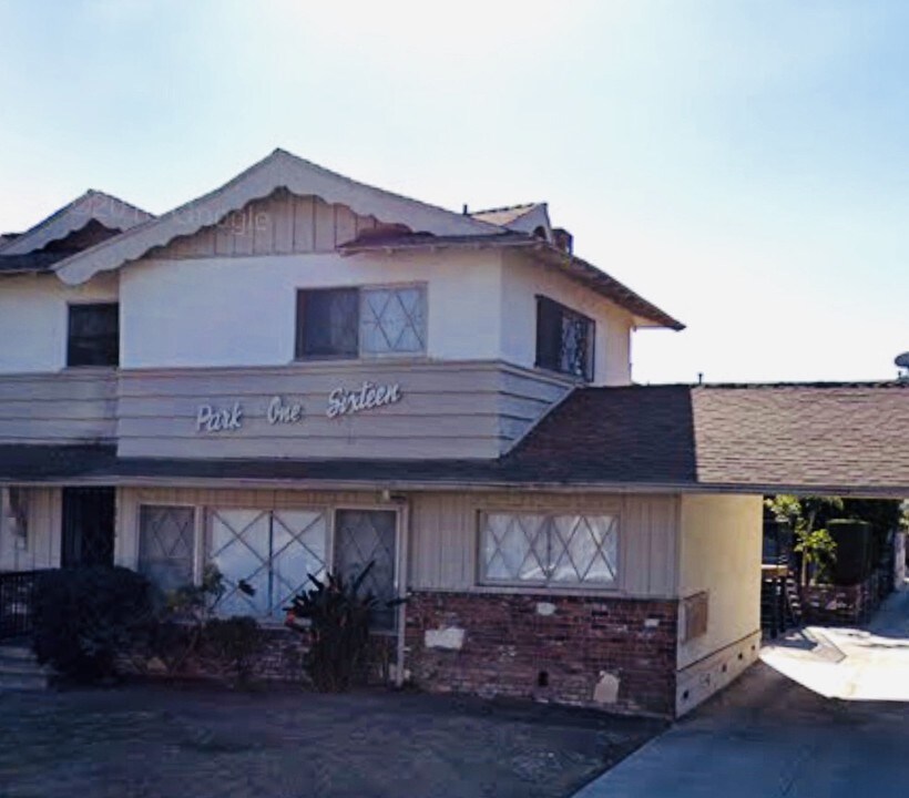 116 Park St in Alhambra, CA - Building Photo