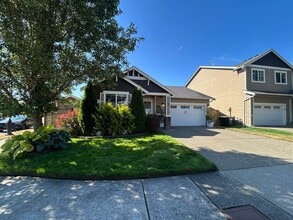 5519 66th Wy SE in Lacey, WA - Building Photo - Building Photo
