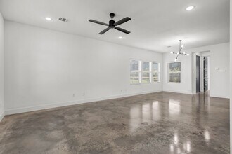 3004 Alpha Wolf Ct in College Station, TX - Building Photo - Building Photo