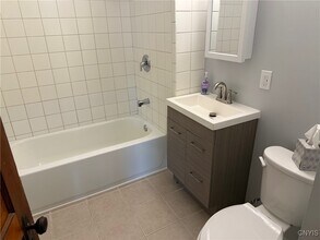 812-814 Spencer St in Syracuse, NY - Building Photo - Building Photo