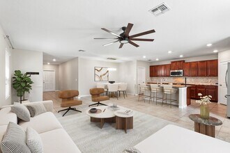 11201 Hudson Hills Ln in Riverview, FL - Building Photo - Building Photo