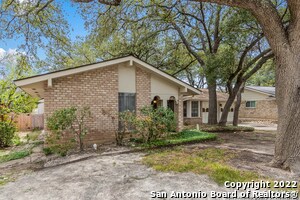 3622 Pinebluff Dr in San Antonio, TX - Foto de edificio