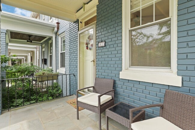 property at 1813 Bay St SE