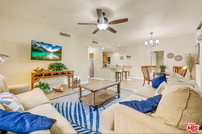 property at 78225 Cabrillo Ln