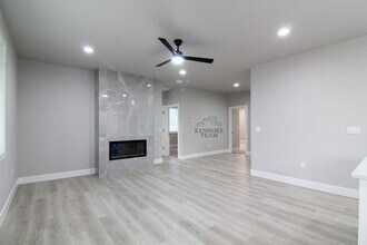 716 N Rd 42 in Pasco, WA - Building Photo - Building Photo