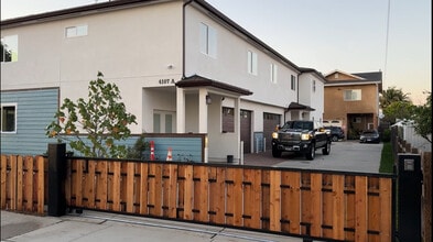 4107 Clara St in Cudahy, CA - Building Photo - Building Photo