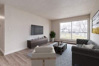 Flamborough Garden in Lethbridge, AB - Building Photo - Building Photo