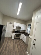 8939 Dixon St in New Orleans, LA - Foto de edificio - Building Photo