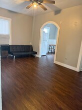 1108 Dallas St in Port Neches, TX - Building Photo - Building Photo