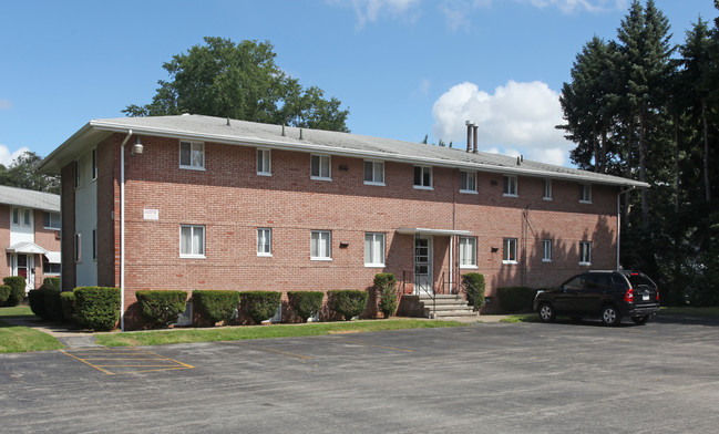 Stone Road Apartments in Greece, NY - Building Photo - Building Photo