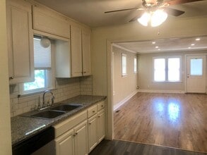 428 S Quebec Ave in Tulsa, OK - Building Photo - Building Photo