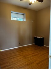 27 Delia Ct in Staten Island, NY - Building Photo - Building Photo
