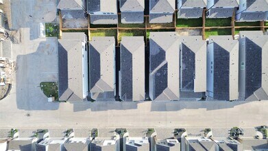 8414 Rising Stream Dr in Houston, TX - Building Photo - Building Photo