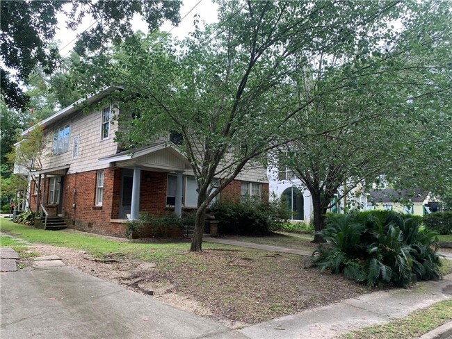 1863 Hunter Ave in Mobile, AL - Foto de edificio - Building Photo