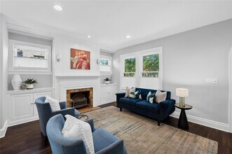 1801 Palma Plaza in Austin, TX - Building Photo - Building Photo