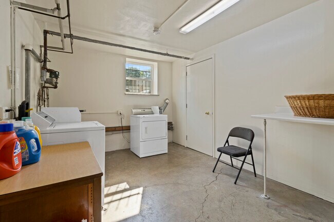 1350 Columbine St, Unit 8 in Denver, CO - Building Photo - Building Photo