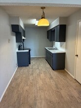 8204 Vernon Ave in Lubbock, TX - Building Photo - Building Photo