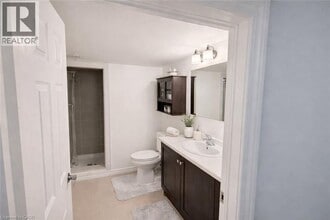 95 Baffin Cres in Brampton, ON - Building Photo - Building Photo