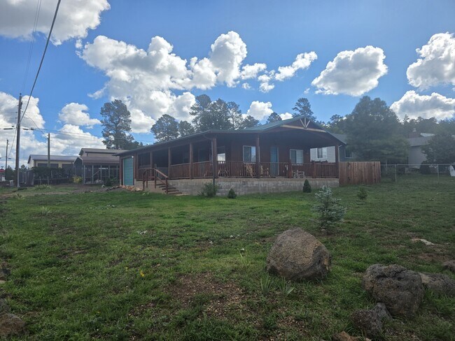 1743 E Nadean Ln in Pinetop, AZ - Building Photo - Building Photo