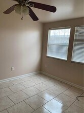 1108 Lebeau St, Unit APT. C in Arabi, LA - Foto de edificio - Building Photo