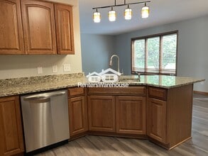 146 Dunberry Pass in Hudson, WI - Building Photo - Building Photo