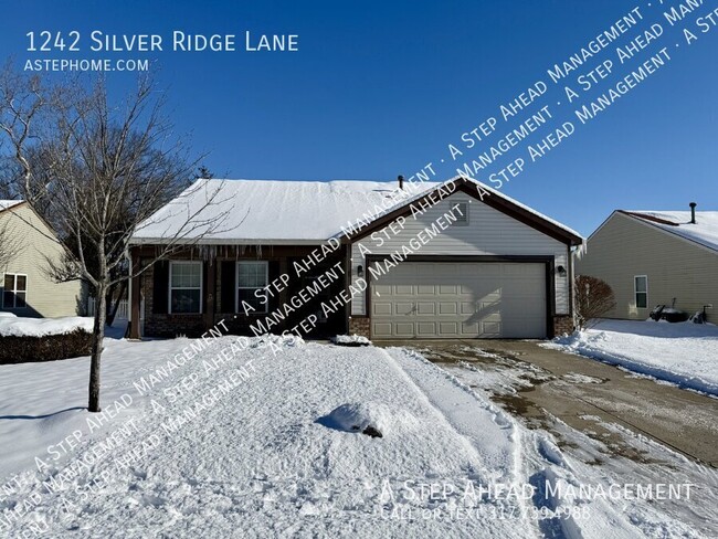 1242 Silver Ridge Ln