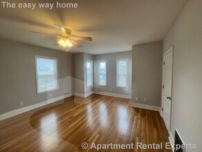 103 Webster St in Malden, MA - Foto de edificio - Building Photo