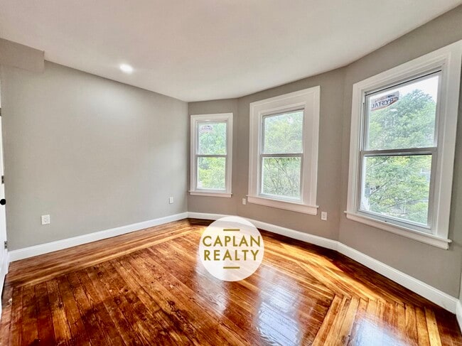 413 Winthrop Ave, Unit 2 in New Haven, CT - Foto de edificio - Building Photo