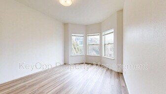 1954 McAllister St in San Francisco, CA - Building Photo