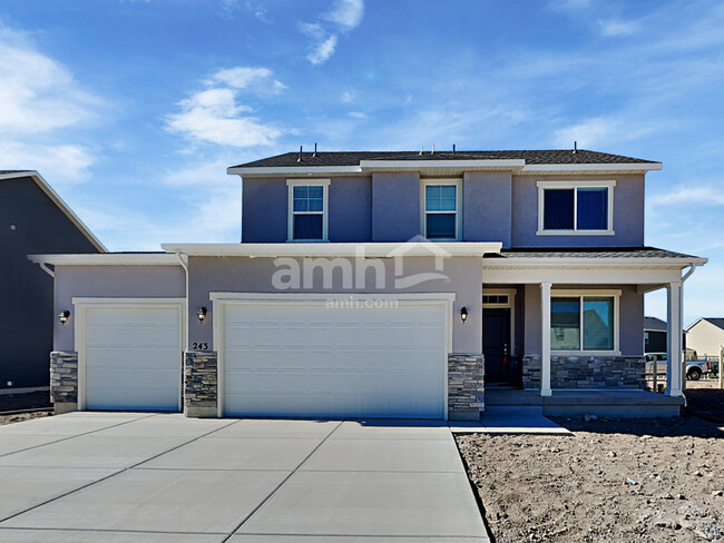 property at 243 N Dry Crk Rd