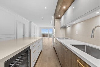 155 Merchants' Wharf in Toronto, ON - Building Photo - Building Photo