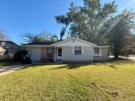 4014 Appletree Ln in Tyler, TX - Building Photo