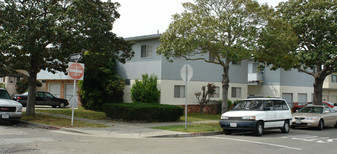 6530 Gladys Ave Apartments