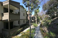 Elan Quail Pointe in Encinitas, CA - Foto de edificio - Building Photo