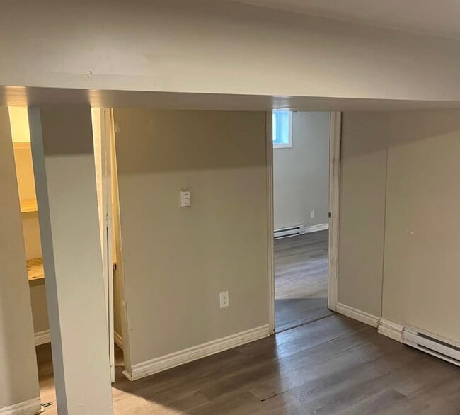 4 Marshall St in Brantford, ON - Building Photo - Building Photo