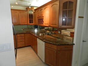 6307 Bay Club Dr in Fort Lauderdale, FL - Building Photo - Building Photo