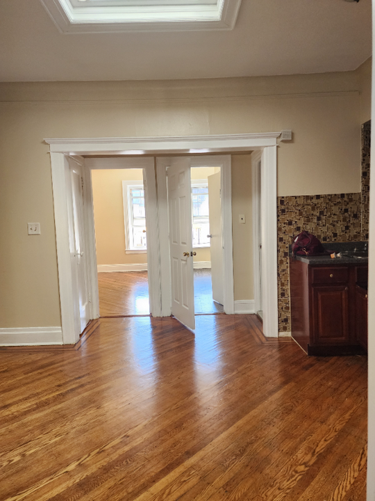 264 Crescent St. in Brooklyn, NY - Building Photo
