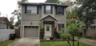 2216 Musselwhite Ave in Orlando, FL - Building Photo