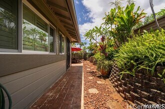 94-1017-1017 Kuoo St in Waipahu, HI - Building Photo - Building Photo